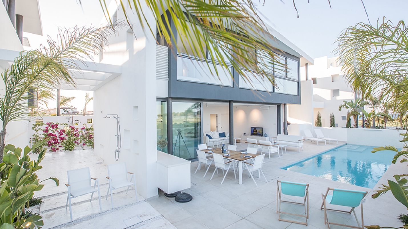 The White Pearl Residences